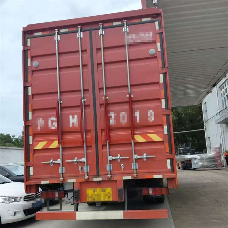 盘龙区探索乡城县进仓物流：多元服务与高效运输线路